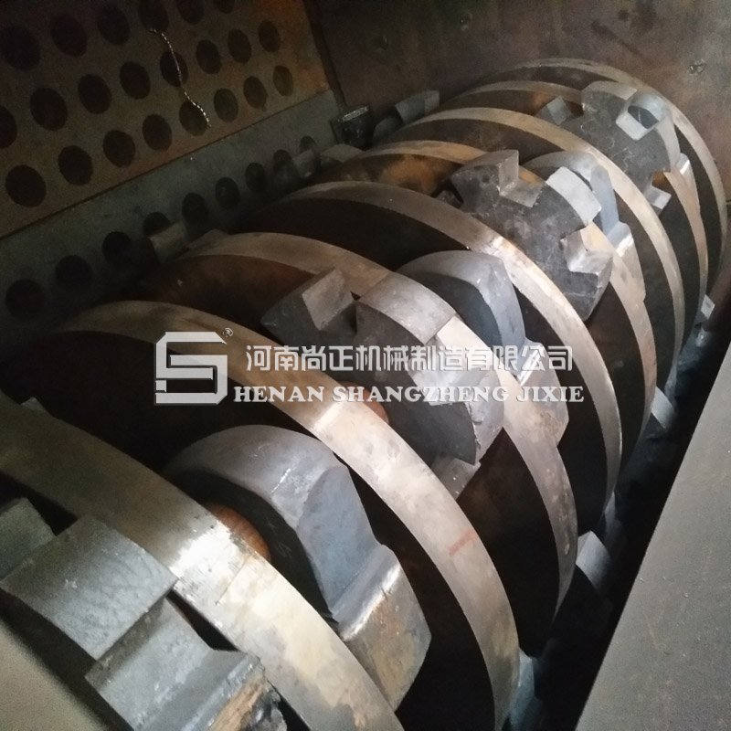 廢鋼破碎機易損件